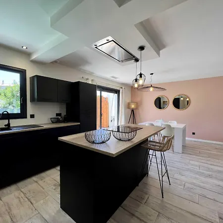 Sainte Louise Дом отдыха *